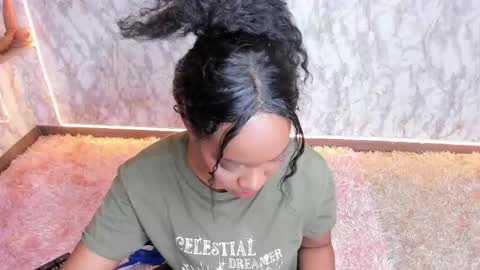 Snapshot of whitneyyfox chatting on March 10, 2025, 3:12 am whitneyyfox online show from March 10, 2025, 3:12 am