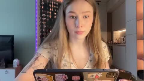 Alisa online show from March 4, 2025, 6:47 am