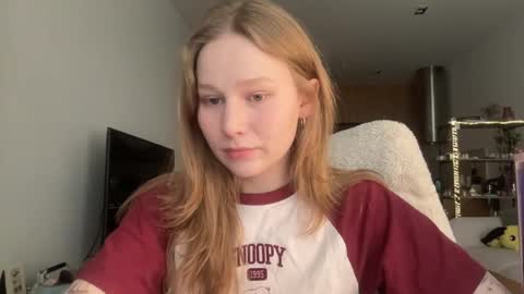 Alisa online show from June 7, 2026, 7:34 am