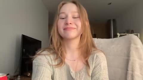 Alisa online show from June 29, 2026, 7:25 am