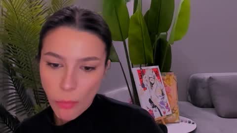 Snapshot of whoislulu chatting on February 19, 2025, 6:32 pm whoislulu online show from February 19, 2025, 6:32 pm