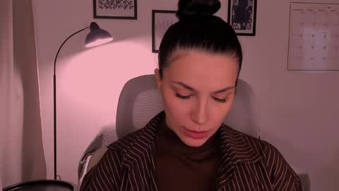 whoislulu online show from March 16, 2026, 7:40 pm