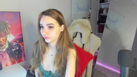 Snapshot of whole_eternity chatting on December 9, 2024, 4:56 am Abby online show from December 9, 2024, 4:56 am