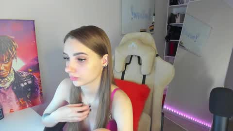 Snapshot of whole_eternity chatting on December 12, 2024, 4:04 am Abby online show from December 12, 2024, 4:04 am