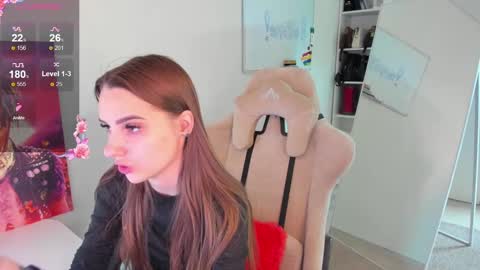 Snapshot of whole_eternity chatting on December 14, 2024, 12:55 pm Abby online show from December 14, 2024, 12:55 pm