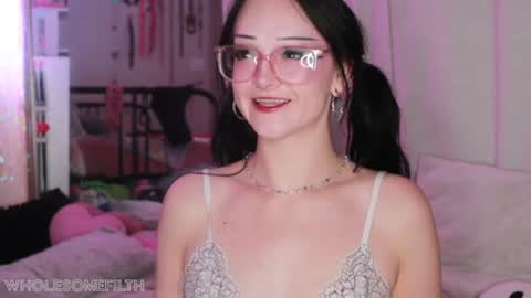 Zoe Grace online show from July 7, 2026, 1:30 am