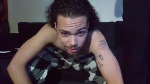 Snapshot of whosten0 chatting on October 30, 2025, 8:09 pm whosten0 online show from October 30, 2025, 8:09 pm