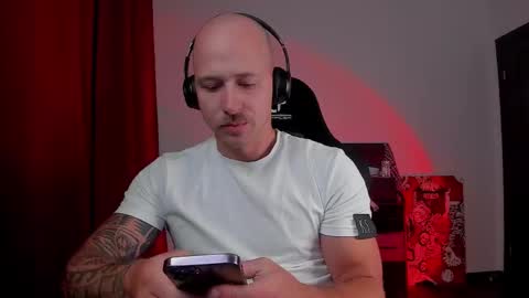 VI online show from September 21, 2025, 5:47 pm