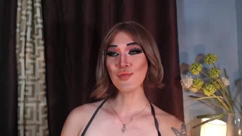 Snapshot of wickedarinaxx chatting on July 13, 2026, 11:24 am Arina Mistress online show from July 13, 2026, 11:24 am