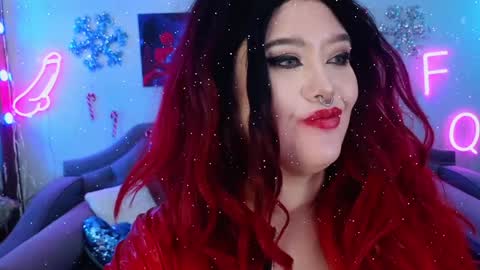 Laura  online show from December 30, 2024, 7:37 am