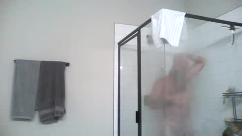 Snapshot of wil1565 chatting on November 18, 2025, 1:55 am wil1565 online show from November 18, 2025, 1:55 am