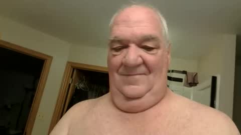 Snapshot of wilbura27 chatting on June 7, 2026, 12:20 pm wilbura27 online show from June 7, 2026, 12:20 pm