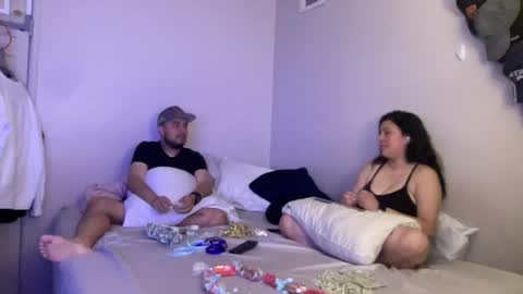 wild1904 online show from May 18, 2026, 5:35 am