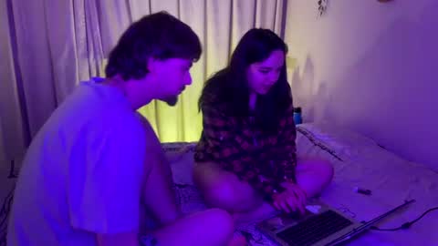 Wild Couple online show from August 3, 2026, 4:11 am