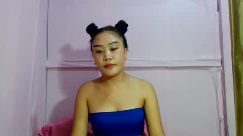 wild_doll69 online show from March 16, 2026, 1:59 pm
