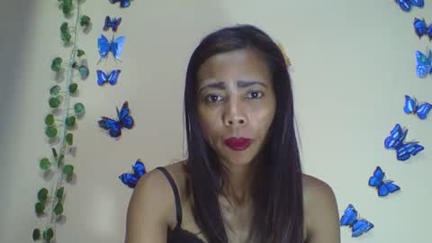 Snapshot of wildah chatting on May 17, 2026, 11:01 pm wildah online show from May 17, 2026, 11:01 pm