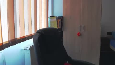 Bea online show from April 7, 2026, 7:42 am