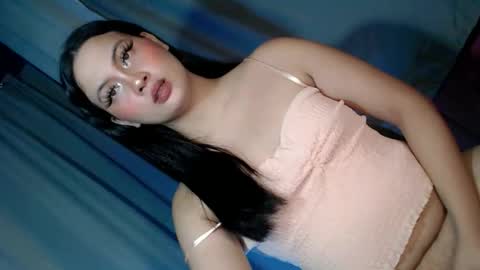 wildest_dream1 online show from May 22, 2026, 8:58 pm