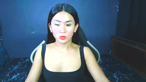 wildhot_francine4uxxx online show from July 27, 2026, 1:18 pm