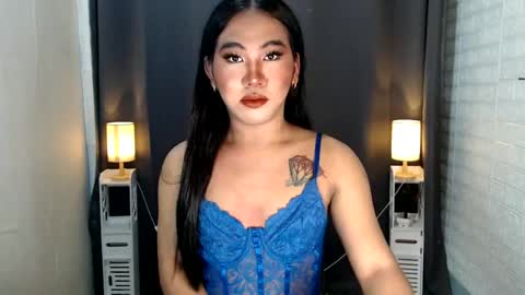 Lianelaiza online show from April 16, 2026, 11:44 am
