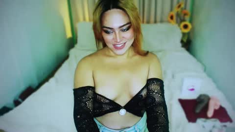 Snapshot of wildhotivana chatting on February 10, 2025, 9:15 pm ivana online show from February 10, 2025, 9:15 pm