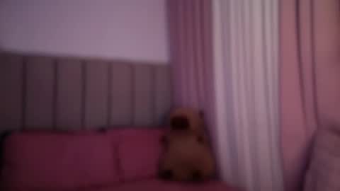 CHRISTINE online show from February 1, 2026, 1:37 am