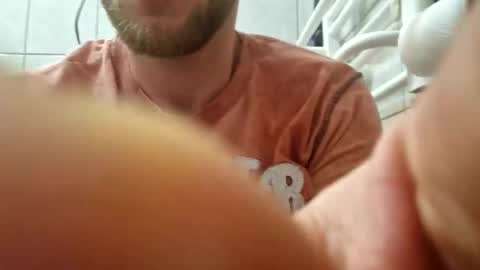 Snapshot of wildmike93 chatting on December 21, 2025, 5:20 pm wildmike93 online show from December 21, 2025, 5:20 pm
