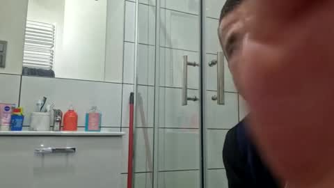 Snapshot of wildmike93 chatting on February 22, 2026, 8:13 am wildmike93 online show from February 22, 2026, 8:13 am