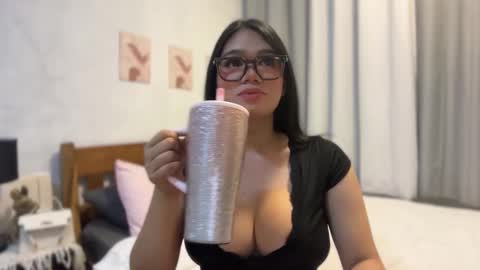 Ms Lucy online show from March 31, 2026, 11:43 am