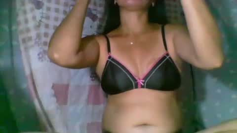wildsexy143 online show from May 18, 2026, 7:41 pm