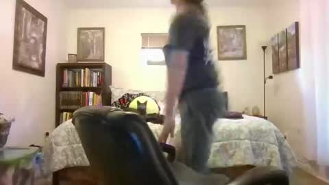 Penny online show from May 18, 2026, 10:37 pm