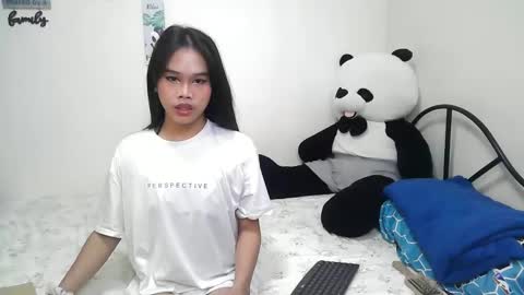 Rhean online show from March 1, 2025, 7:08 am