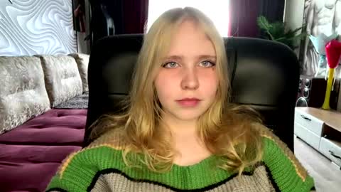 Anny online show from June 10, 2026, 10:25 am