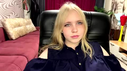 Anny online show from June 21, 2026, 9:12 am