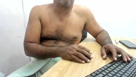 Snapshot of will_thompson_ chatting on December 31, 2024, 9:50 pm will_thompson_ online show from December 31, 2024, 9:50 pm