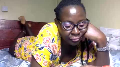 Willa Sara online show from March 15, 2026, 8:15 pm