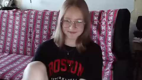 Olivia online show from July 27, 2026, 5:03 am