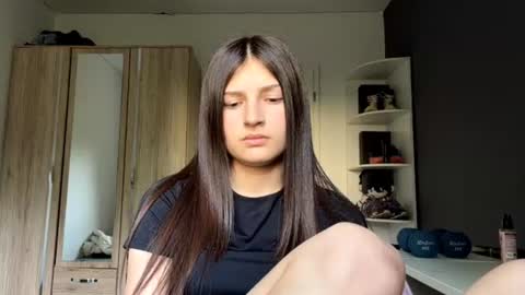 Mari online show from July 17, 2026, 7:15 am