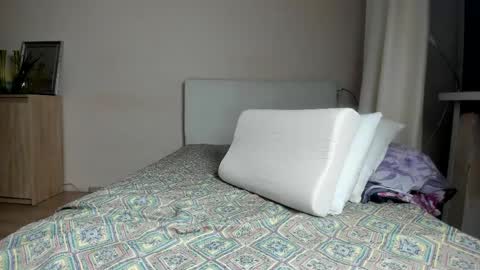 Wilhelmina better Willy online show from April 4, 2026, 7:44 pm