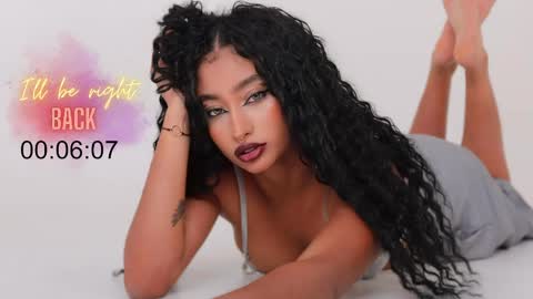 Ms Willow online show from April 5, 2026, 11:24 pm