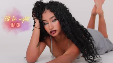 Ms Willow online show from May 23, 2026, 11:14 am