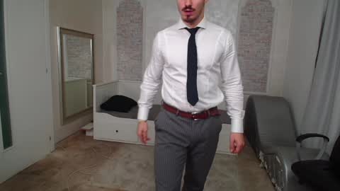 WilsonJules online show from December 13, 2024, 5:32 pm