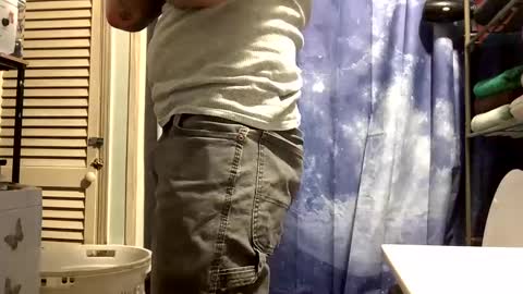 Snapshot of wiltryanything2x chatting on February 23, 2025, 9:33 am Will online show from February 23, 2025, 9:33 am