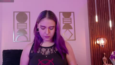Snapshot of winchester_hanna chatting on April 30, 2026, 8:57 pm Winchester Hanna online show from April 30, 2026, 8:57 pm