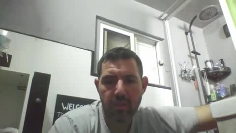 Snapshot of windowpane5 chatting on January 17, 2025, 9:39 pm windowpane online show from January 17, 2025, 9:39 pm