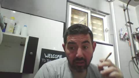 Snapshot of windowpane5 chatting on January 25, 2025, 12:16 pm windowpane online show from January 25, 2025, 12:16 pm