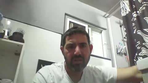 Snapshot of windowpane5 chatting on February 2, 2025, 11:40 am windowpane online show from February 2, 2025, 11:40 am