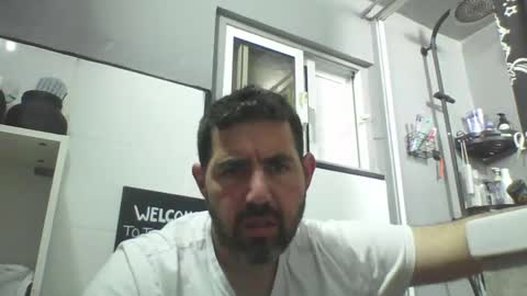 Snapshot of windowpane5 chatting on February 2, 2025, 5:59 pm windowpane online show from February 2, 2025, 5:59 pm