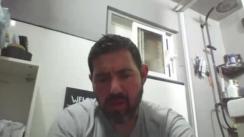 Snapshot of windowpane5 chatting on February 7, 2025, 8:42 pm windowpane online show from February 7, 2025, 8:42 pm