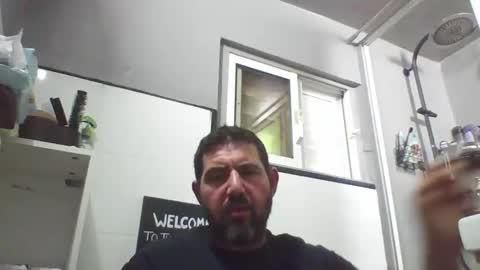 Snapshot of windowpane5 chatting on February 8, 2025, 5:08 pm windowpane online show from February 8, 2025, 5:08 pm